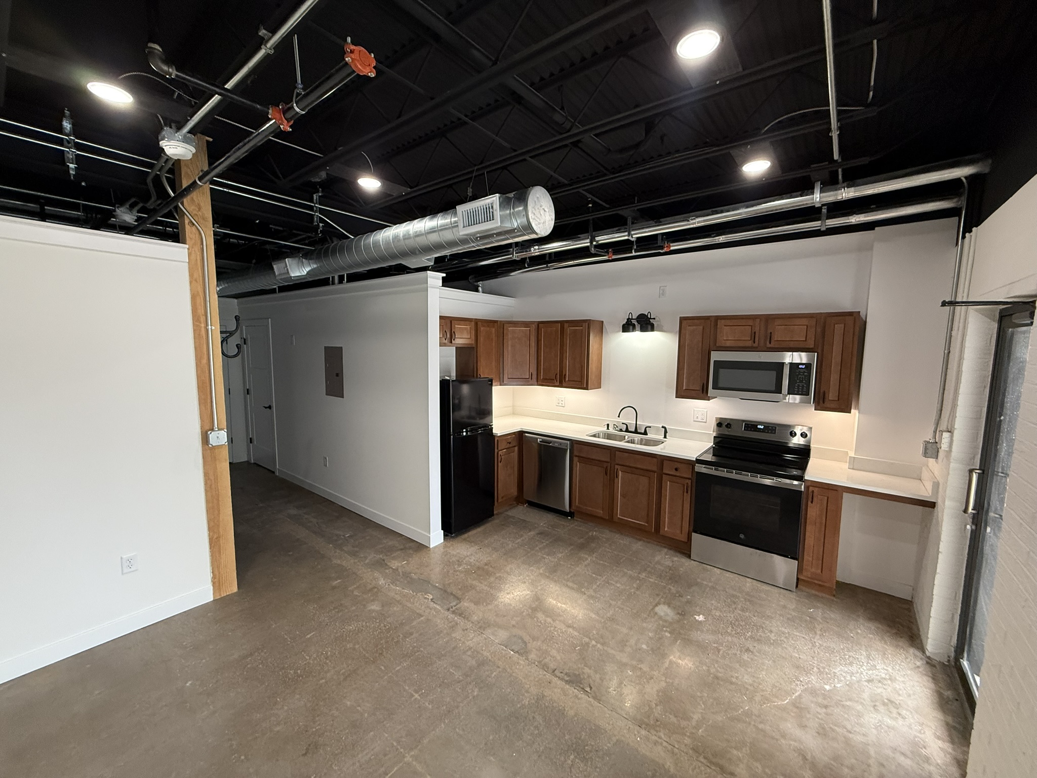 511 South 5th Street - F - Downstairs